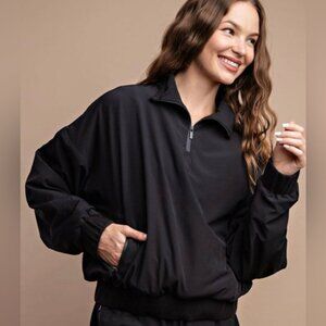 RAE MODE STRETCH WOVEN AND INNER FLEECE MOCK NECK PULLOVER